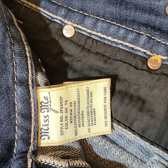 Miss Me Jeans Crop 26 - Picture 7 of 7